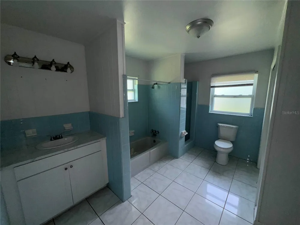 325 CHESNEY BLVD Frostproof, FL 33843