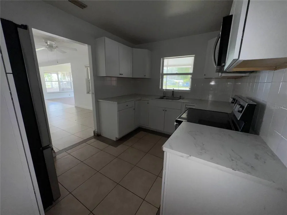 325 CHESNEY BLVD Frostproof, FL 33843