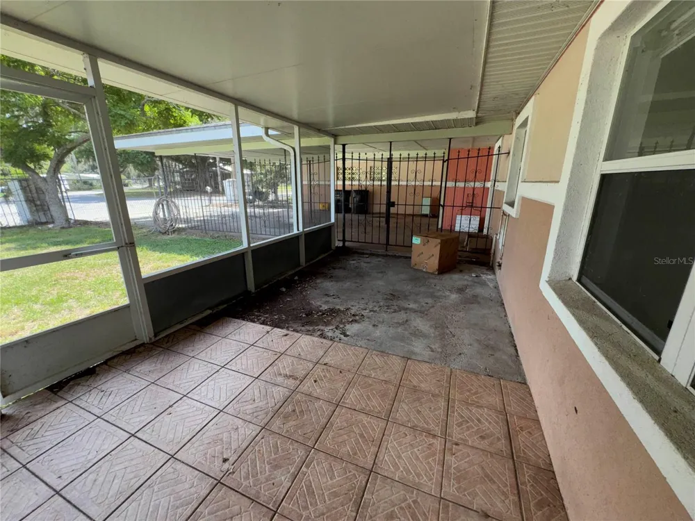 325 CHESNEY BLVD Frostproof, FL 33843