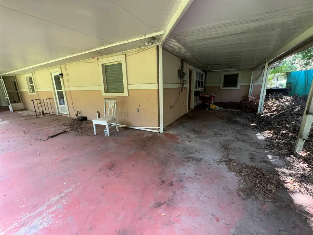 325 CHESNEY BLVD Frostproof, FL 33843