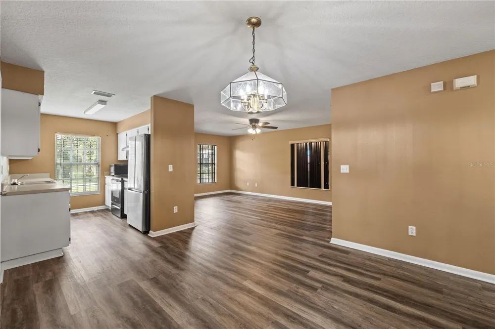 2612 E 9TH AVENUE Tampa, FL 33605
