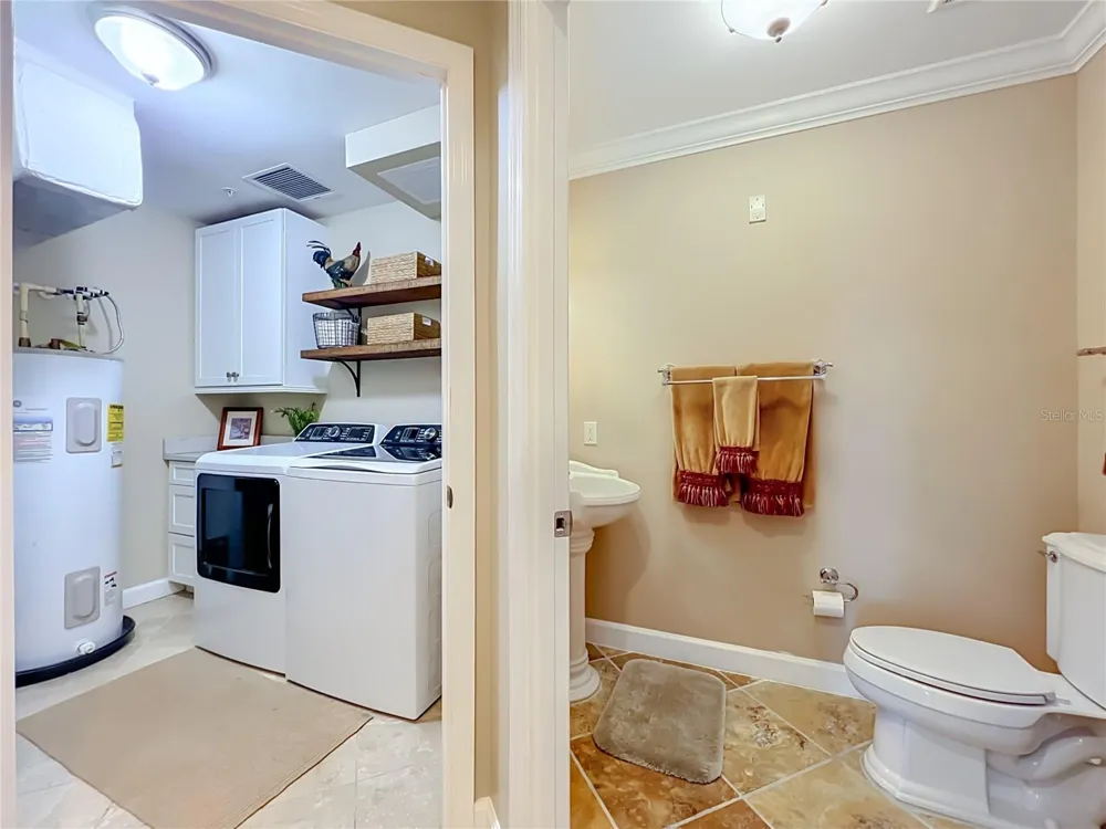 2305 EDGEWATER DRIVE #1610 Orlando, FL 32804