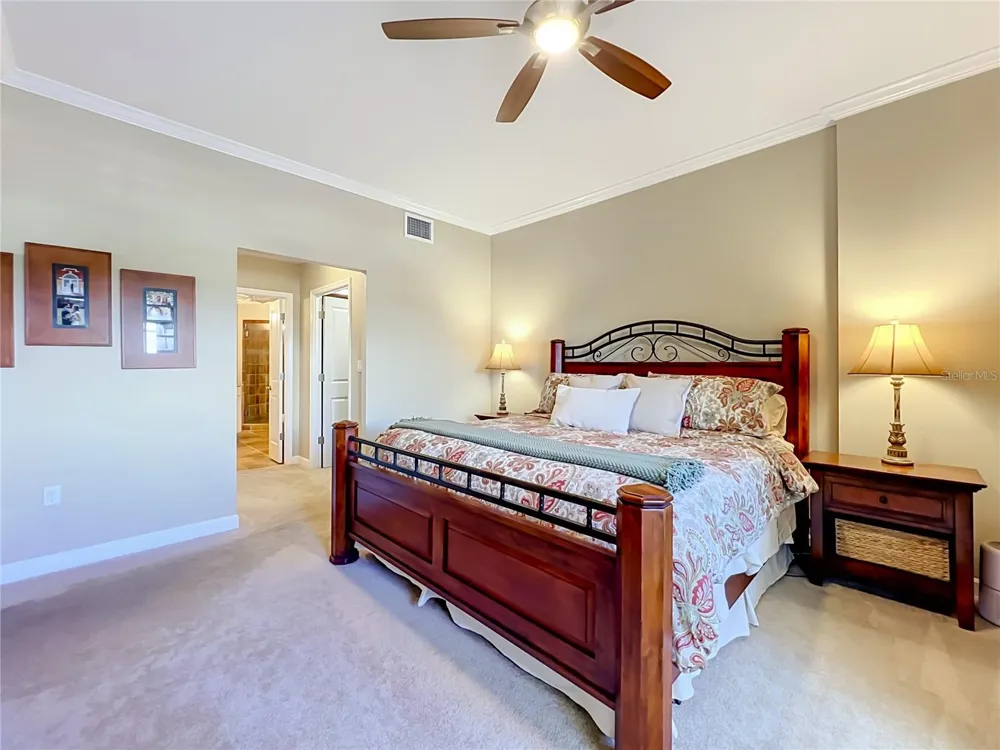 2305 EDGEWATER DRIVE #1610 Orlando, FL 32804