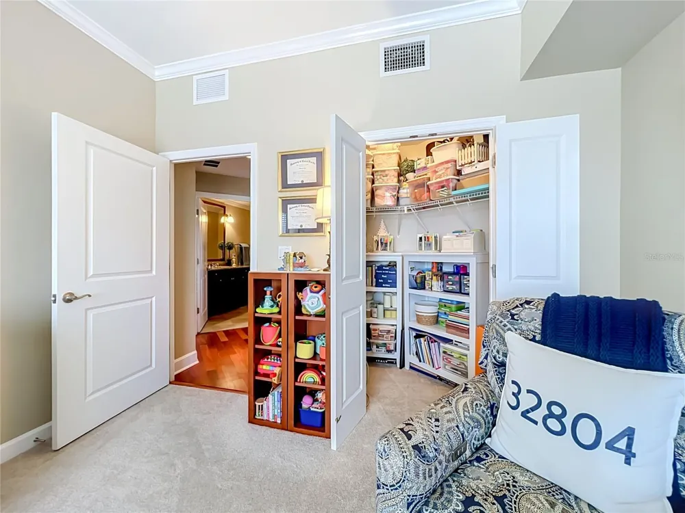 2305 EDGEWATER DRIVE #1610 Orlando, FL 32804