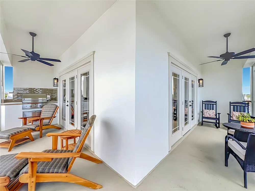 2305 EDGEWATER DRIVE #1610 Orlando, FL 32804