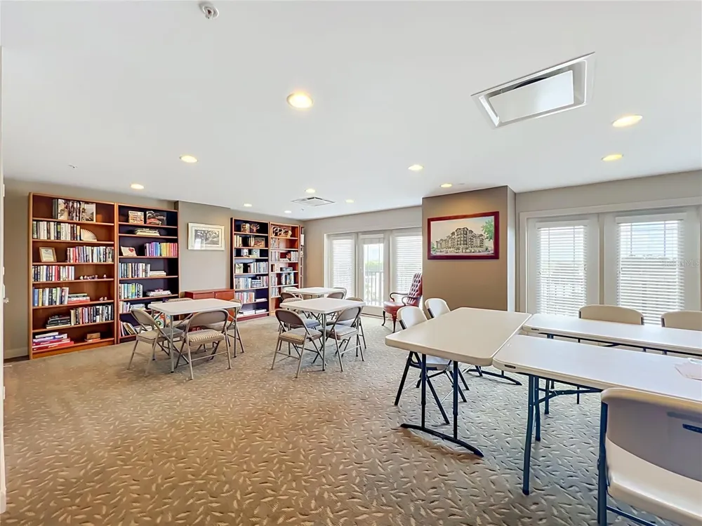 2305 EDGEWATER DRIVE #1610 Orlando, FL 32804