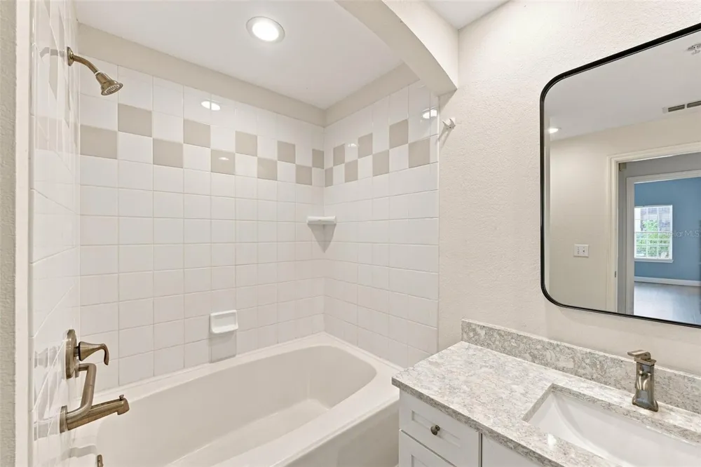 200 4TH AVENUE S #228 St Petersburg, FL 33701