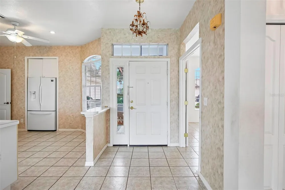 1104 VILLEROY DRIVE Sun City Center, FL 33573