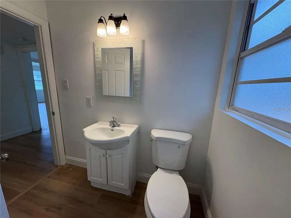 2412 DERBYSHIRE AVENUE Lakeland, FL 33803