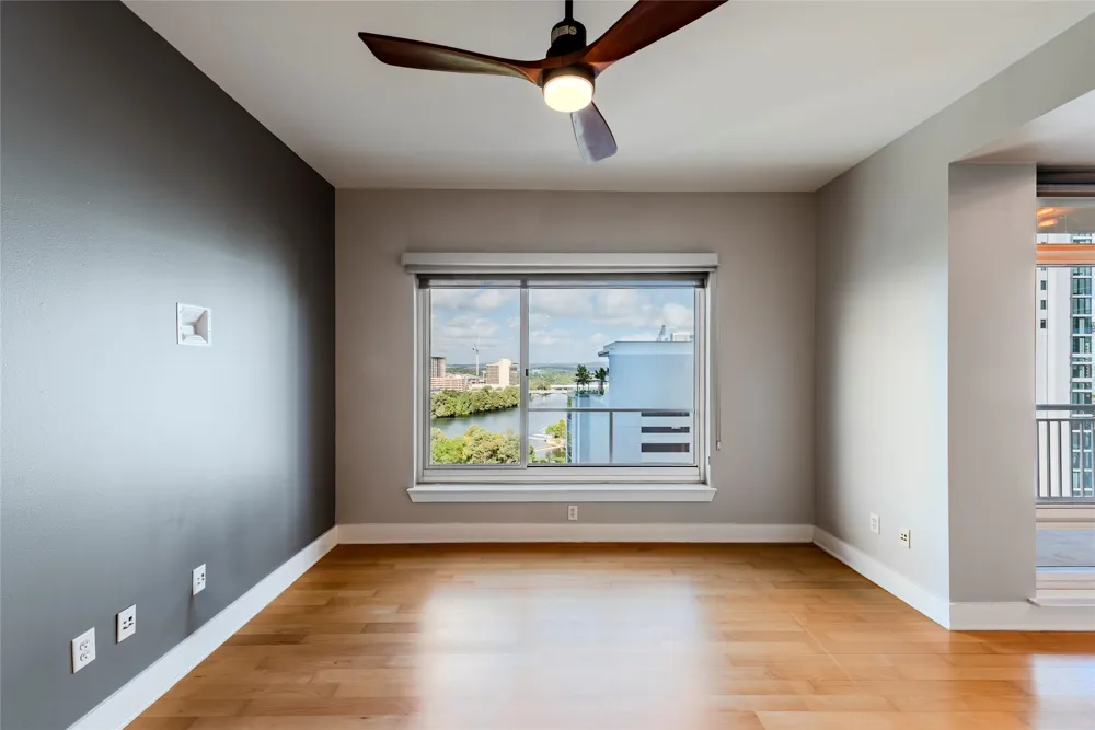 603 Davis Street #1201 Austin, TX 78701