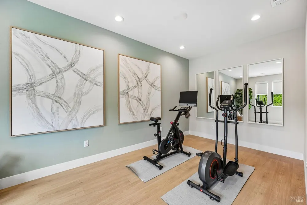 206 Pippin Court Sebastopol, CA 95407