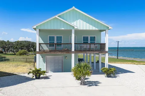 135 Seven Palms Dr.
