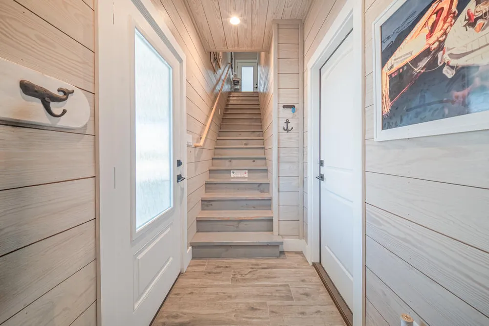 135 Seven Palms Dr. Rockport, TX 78382