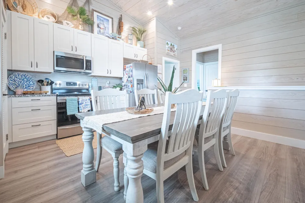 135 Seven Palms Dr. Rockport, TX 78382