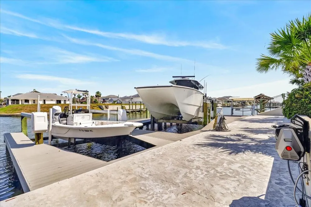 313 Porpoise Aransas Pass, TX 78358