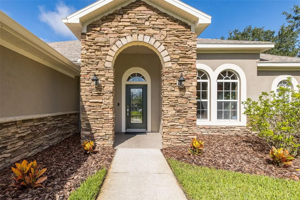 15220 OCTAVIA LANE Odessa, FL 33556
