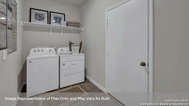 121 Morning Side Grove San Marcos, TX 78666
