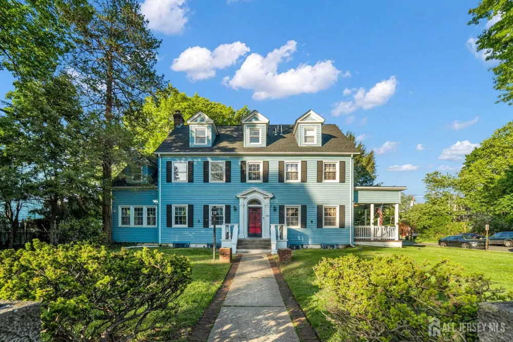 833 Salem Avenue Hillside, NJ 07205