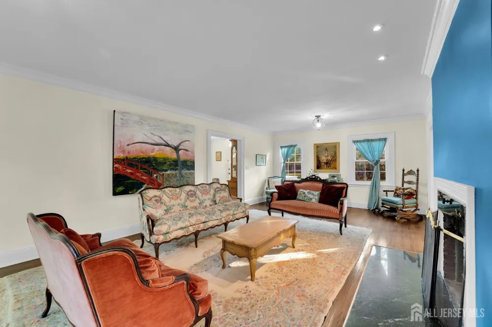 833 Salem Avenue Hillside, NJ 07205