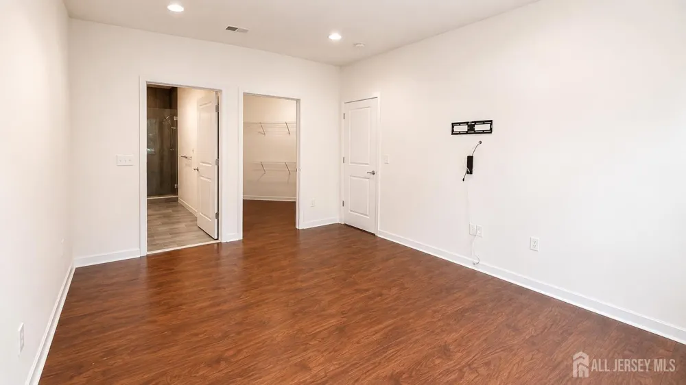 432 Tower Boulevard Piscataway, NJ 08854