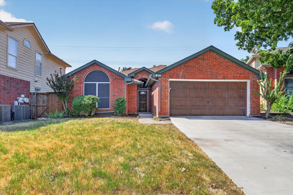 425 Wentworth Drive Flower Mound, TX 75028