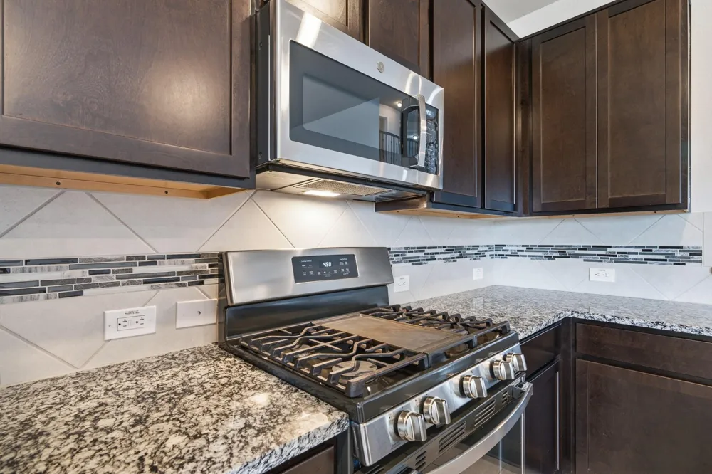 10402 Matterhorn Drive Rosharon, TX 77583