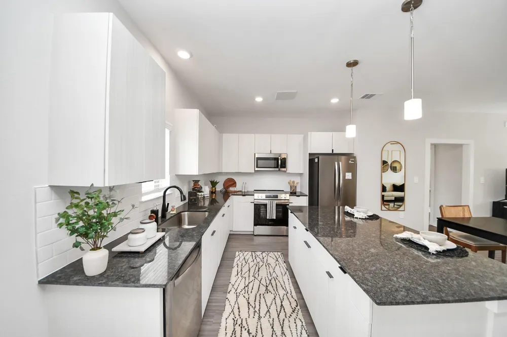 7711 Longmire Road #2 Conroe, TX 77304