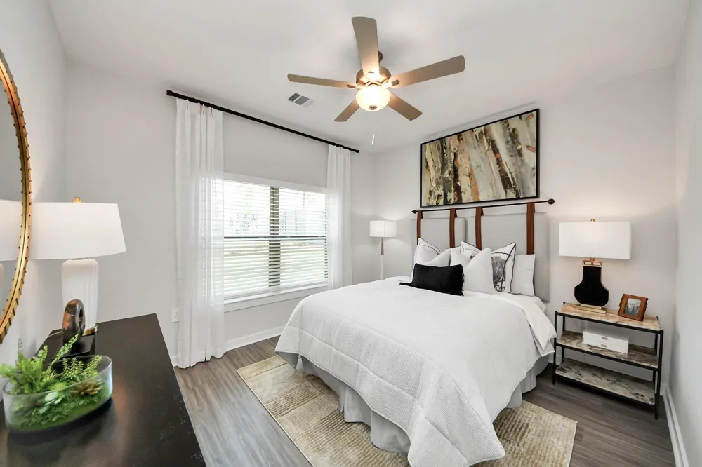 7711 Longmire Road #2 Conroe, TX 77304