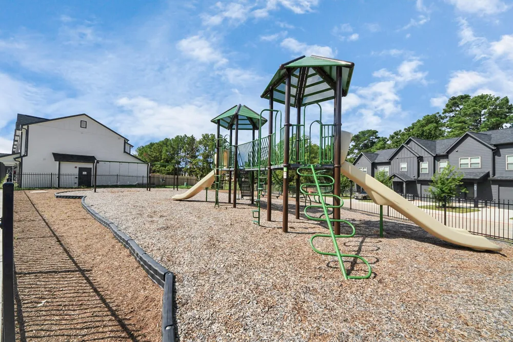 7711 Longmire Road #2 Conroe, TX 77304