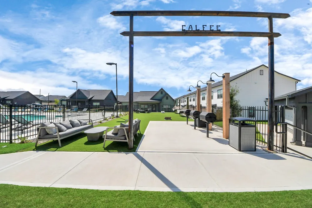 7711 Longmire Road #2 Conroe, TX 77304
