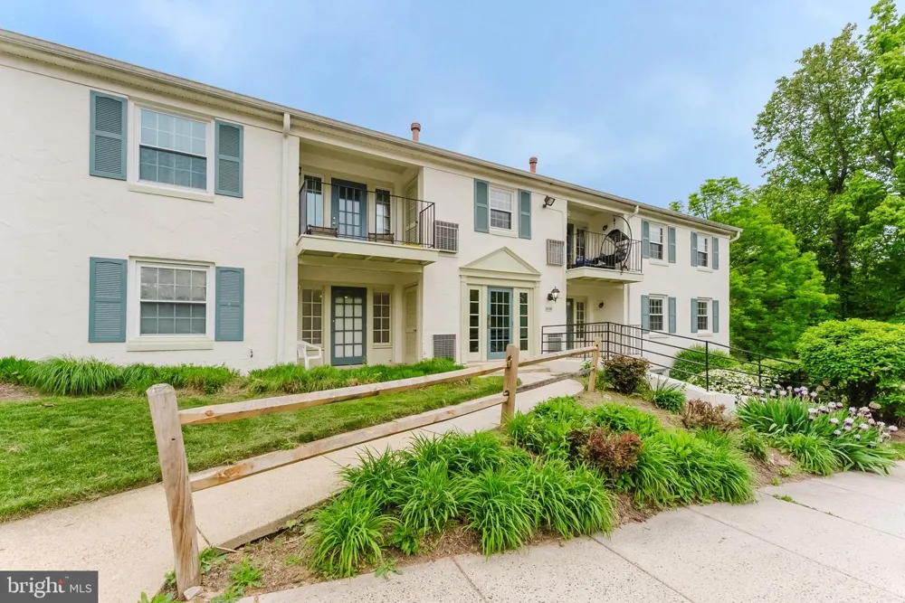 5800 TORINGTON DRIVE #833 Springfield, VA 22152