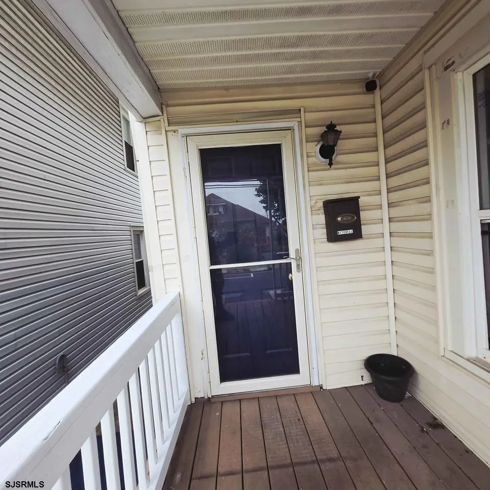 810 N Ohio Ave Atlantic City, NJ 08401