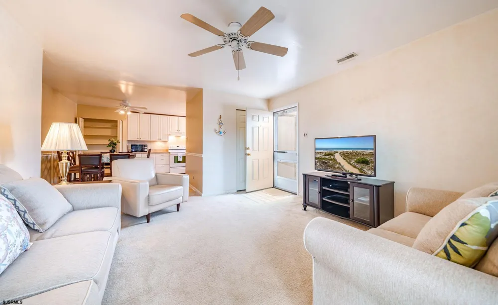 4442 West Ave Ocean City, NJ 08226