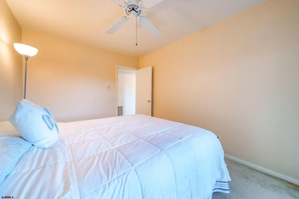 4442 West Ave Ocean City, NJ 08226