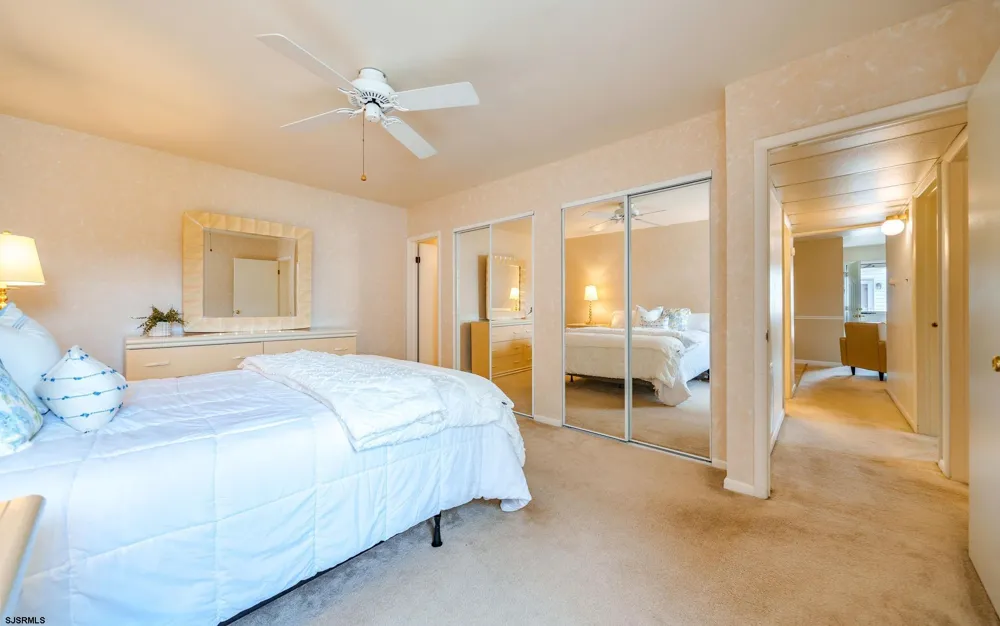 4442 West Ave Ocean City, NJ 08226
