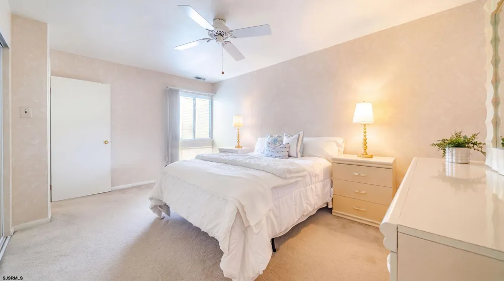 4442 West Ave Ocean City, NJ 08226