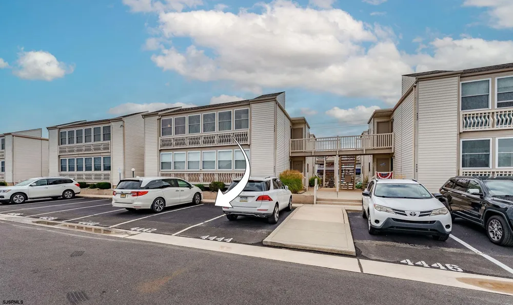 4442 West Ave Ocean City, NJ 08226