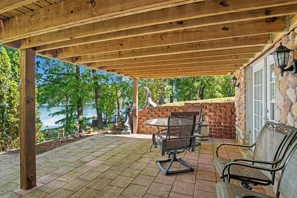 14516 Lilly Lake Drive Jones, MI 49061