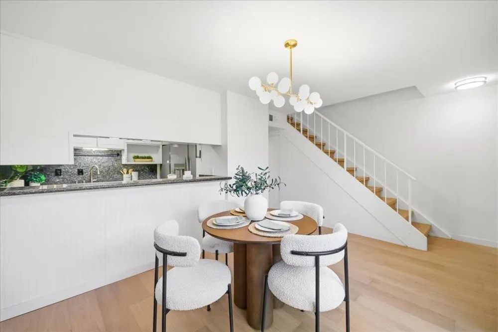 125 Connemara Way #115 Sunnyvale, CA 94087