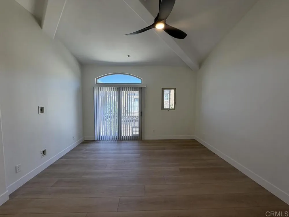 251 Rios Avenue Solana Beach, CA 92075
