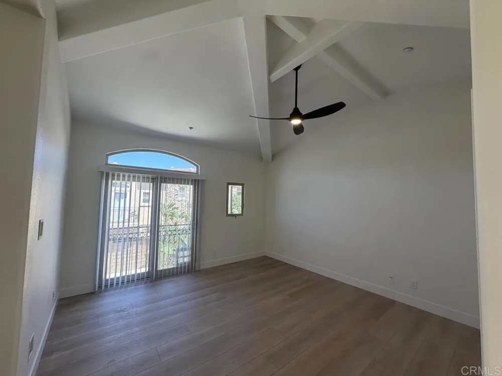 251 Rios Avenue Solana Beach, CA 92075