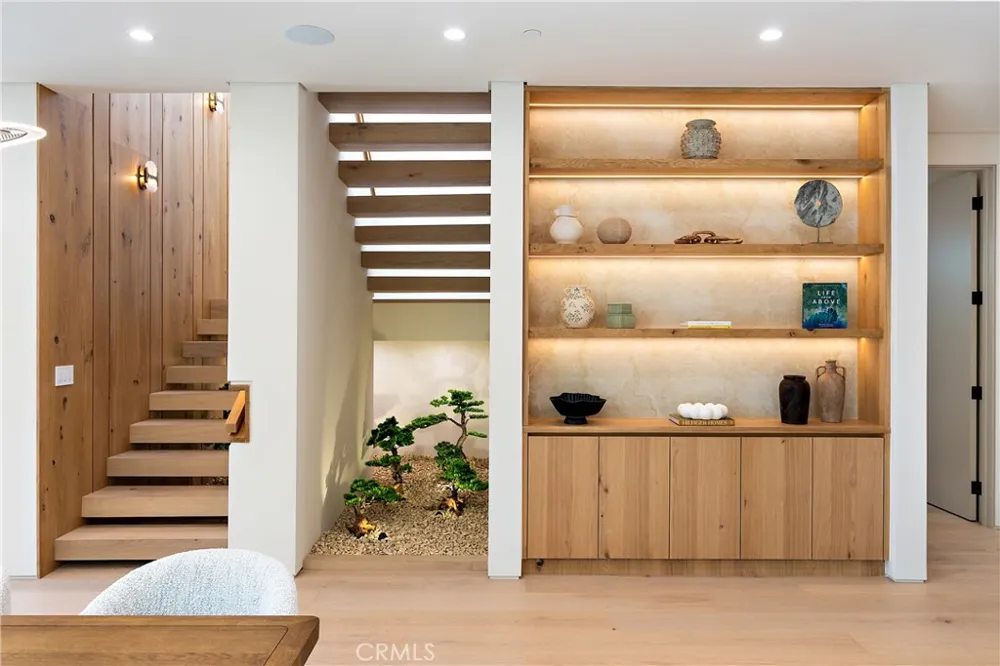 4329 Farmdale Avenue Studio City, CA 91604