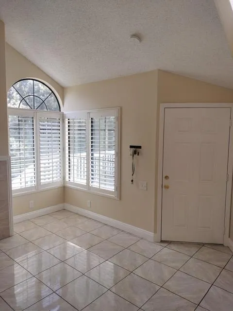 2549 Yerba Hills Court San Jose, CA 95121