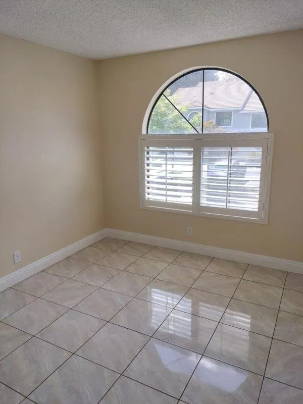 2549 Yerba Hills Court San Jose, CA 95121