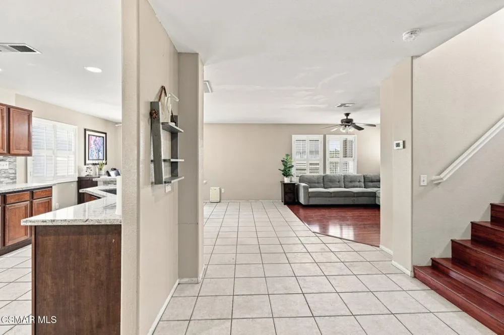 28318 Milbrook Place Castaic, CA 91384