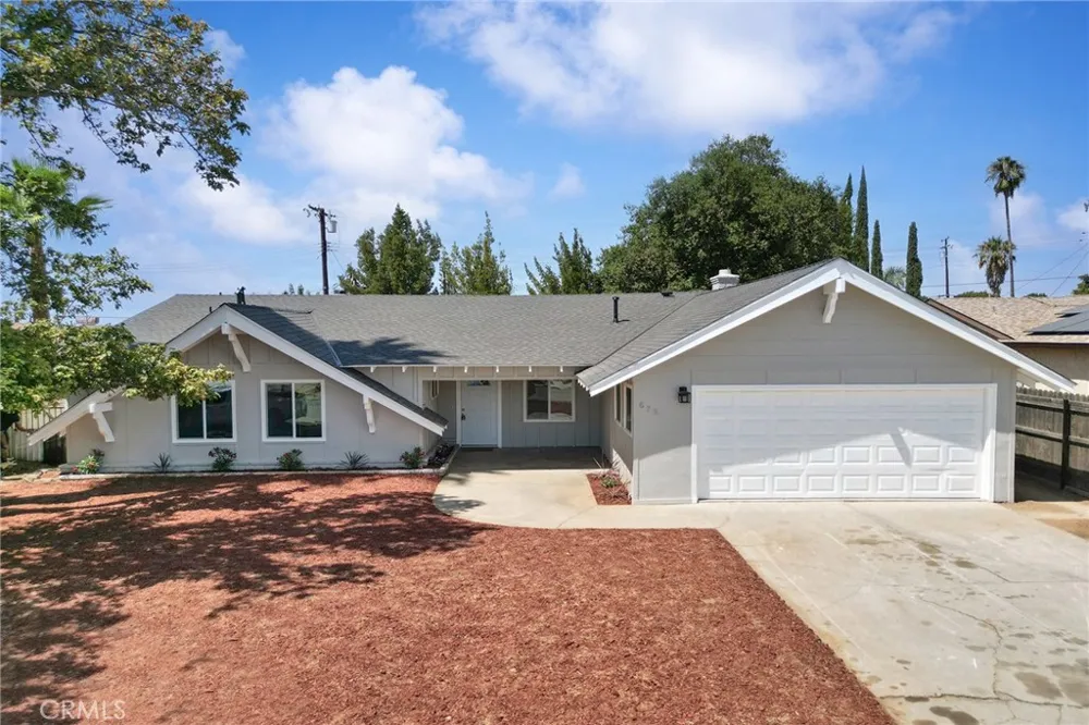 675 Palo Alto Avenue Beaumont, CA 92223