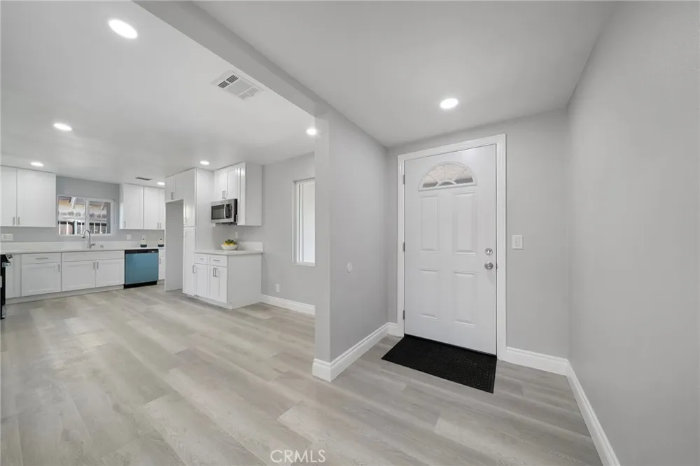 675 Palo Alto Avenue Beaumont, CA 92223