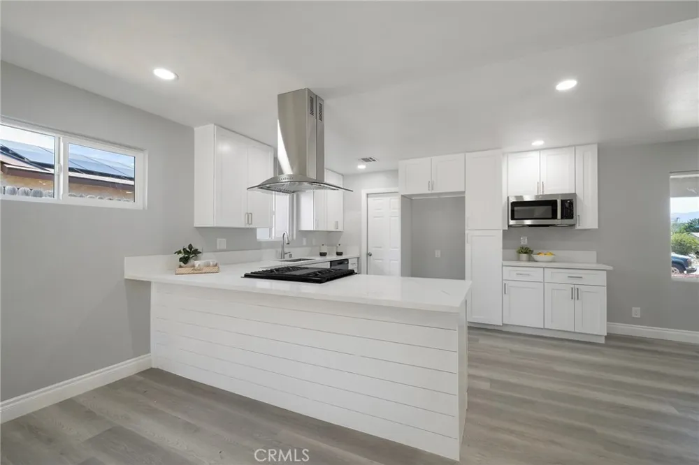 675 Palo Alto Avenue Beaumont, CA 92223