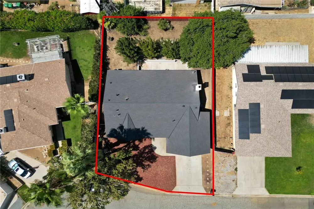 675 Palo Alto Avenue Beaumont, CA 92223