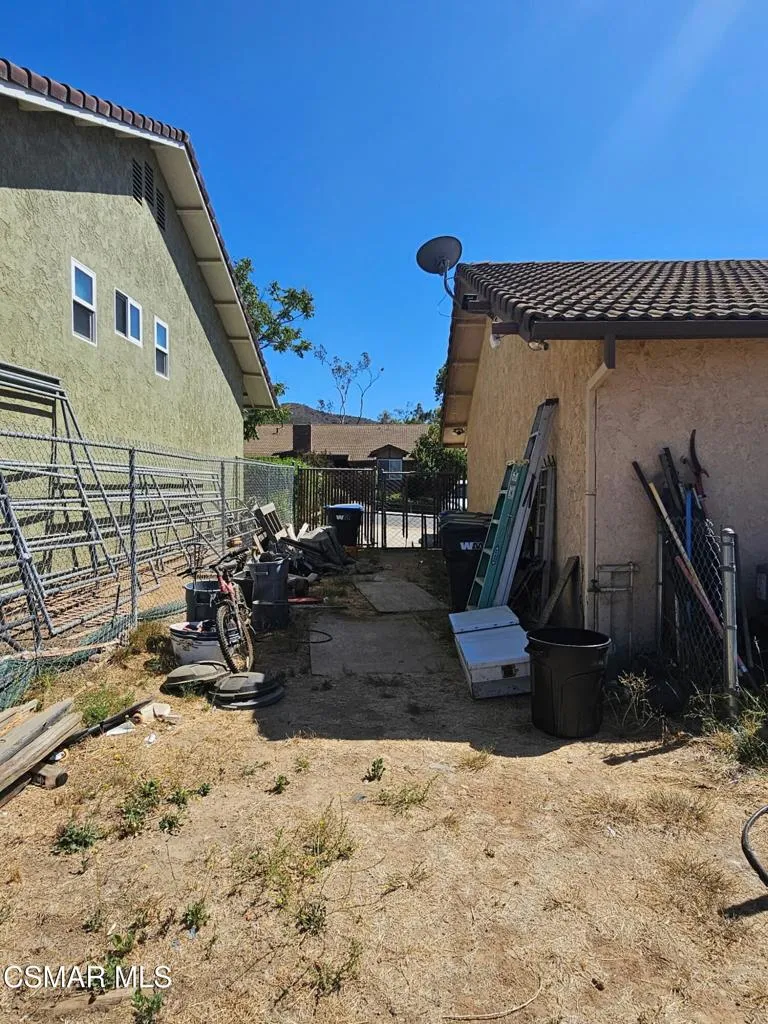 1287 Nonchalant Drive Simi Valley, CA 93065